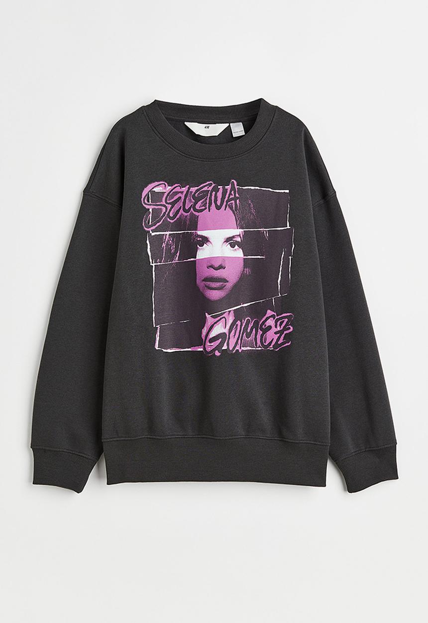 H&M - Oversized sweatshirt - dark grey/selena gomez