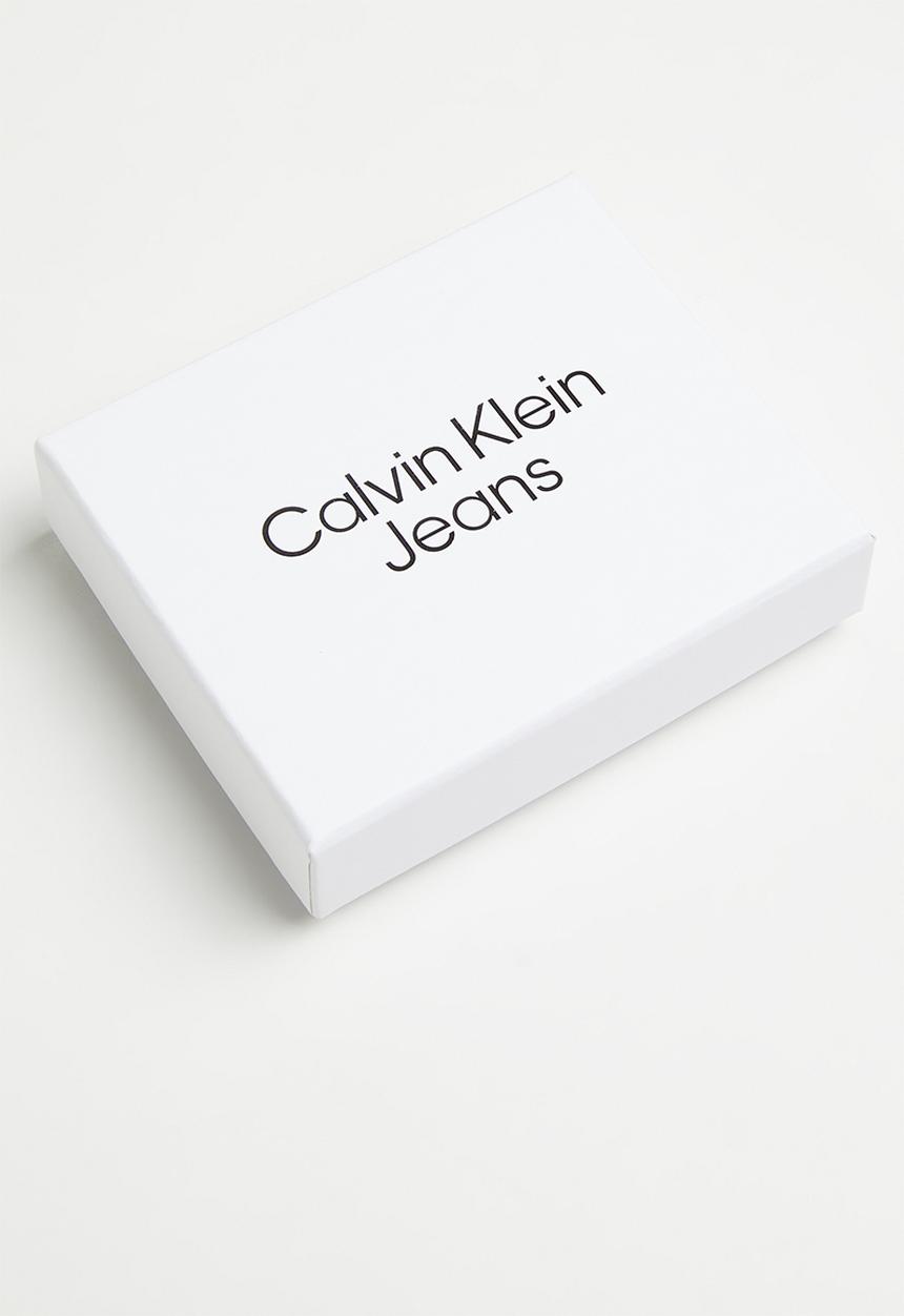 Calvin Klein - Monogram soft cardholder 6cc - black