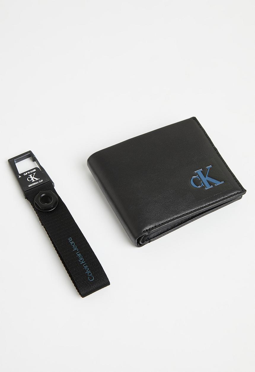Calvin Klein - Bifold w/coin+carabiner keyfob - black