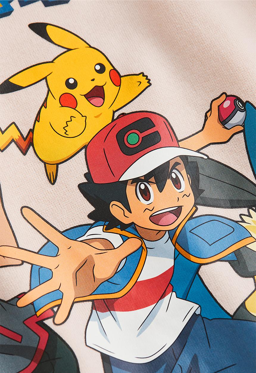 H&M - Oversized printed hoodie - light beige/pokémon