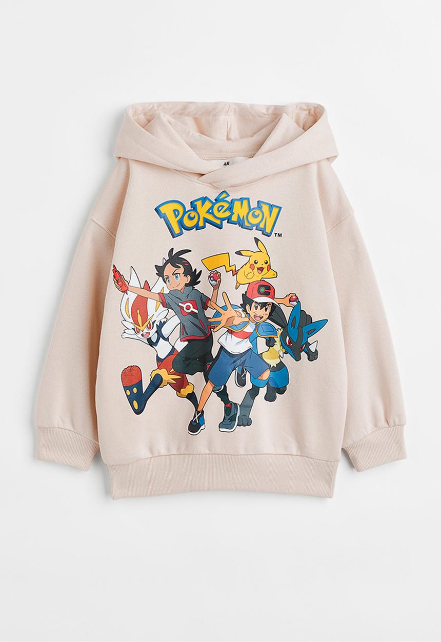 H&M - Oversized printed hoodie - light beige/pokémon