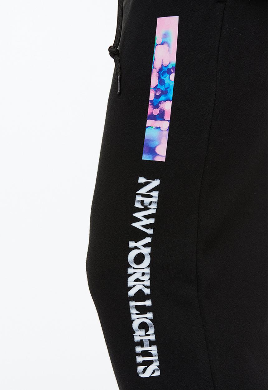 H&M - Relaxed fit sweatpants - black/new york lights