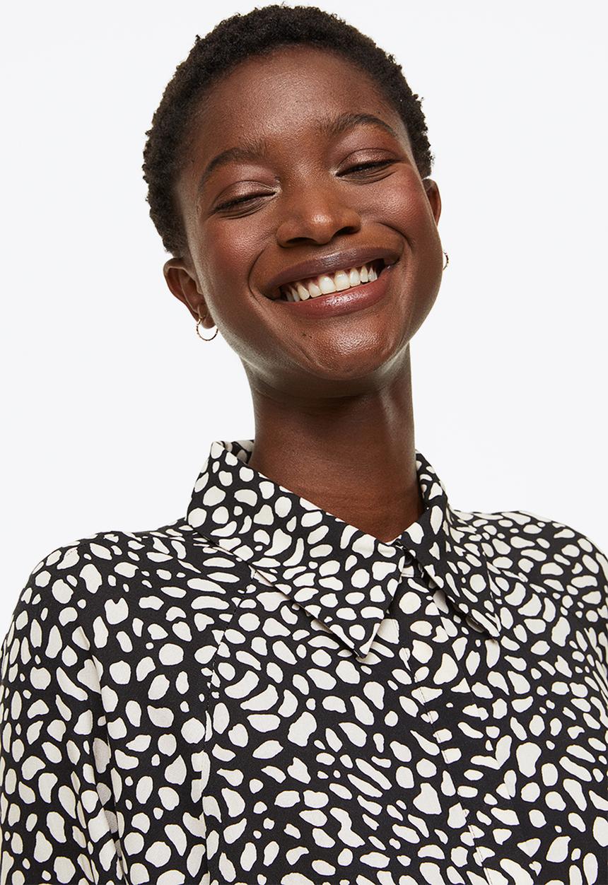 H&M - Tiered shirt dress - black/spotted
