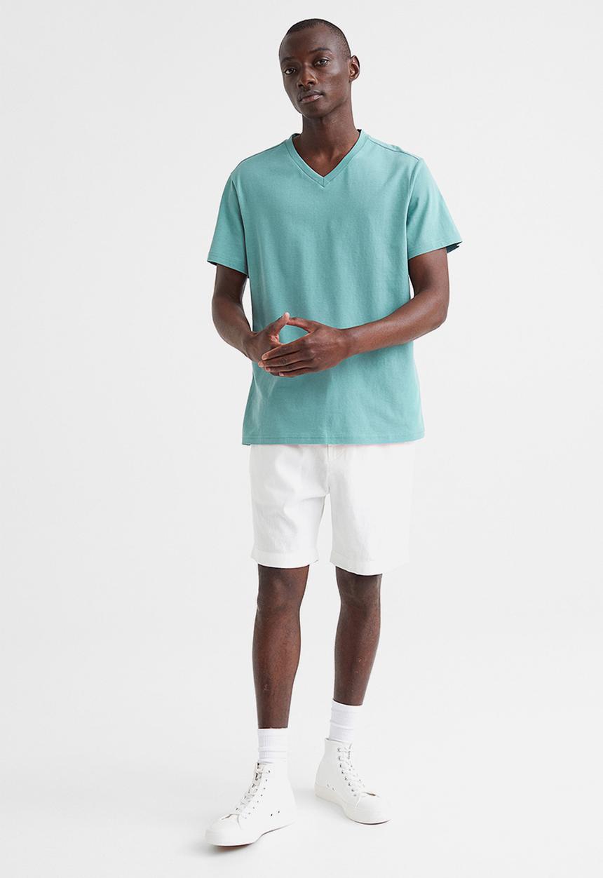 H&M - Regular fit v-neck T-shirt - teal