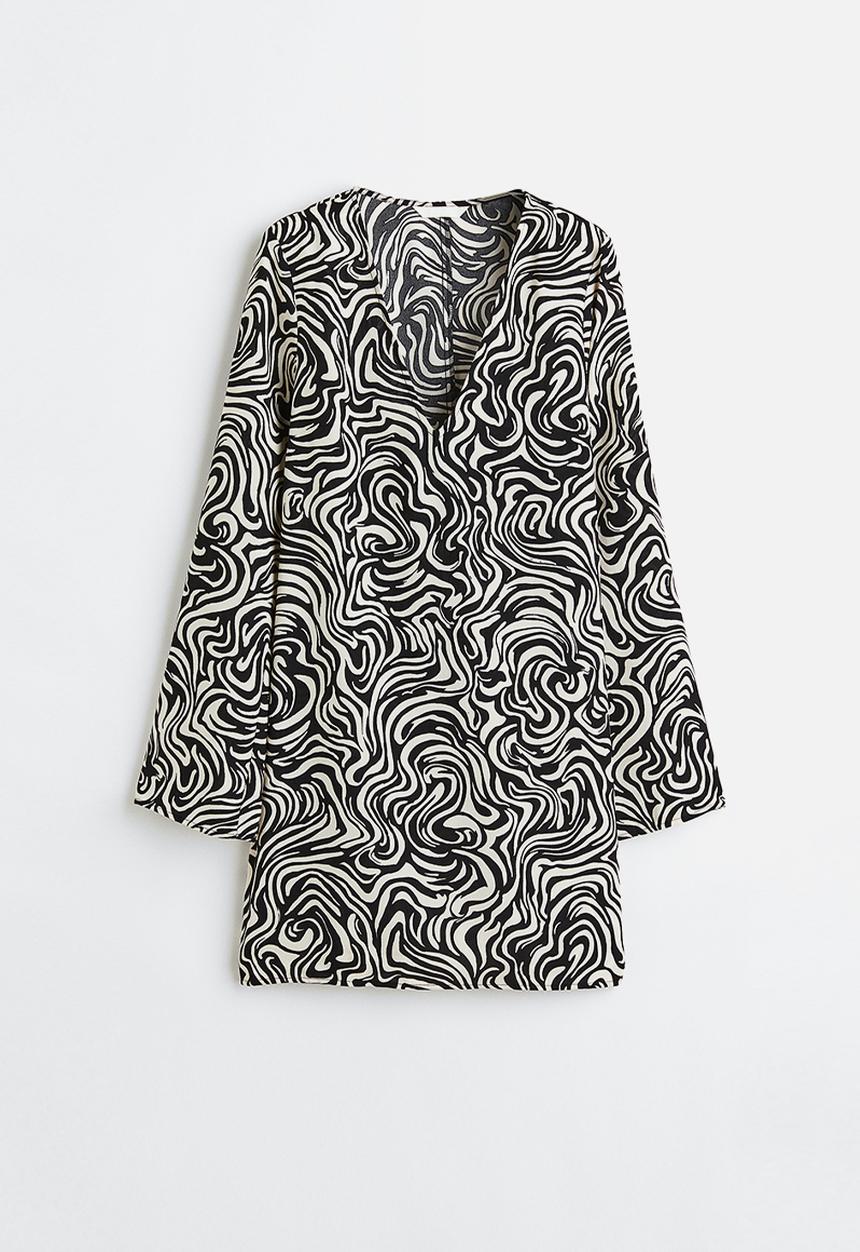H&M - V-neck dress - black/patterned