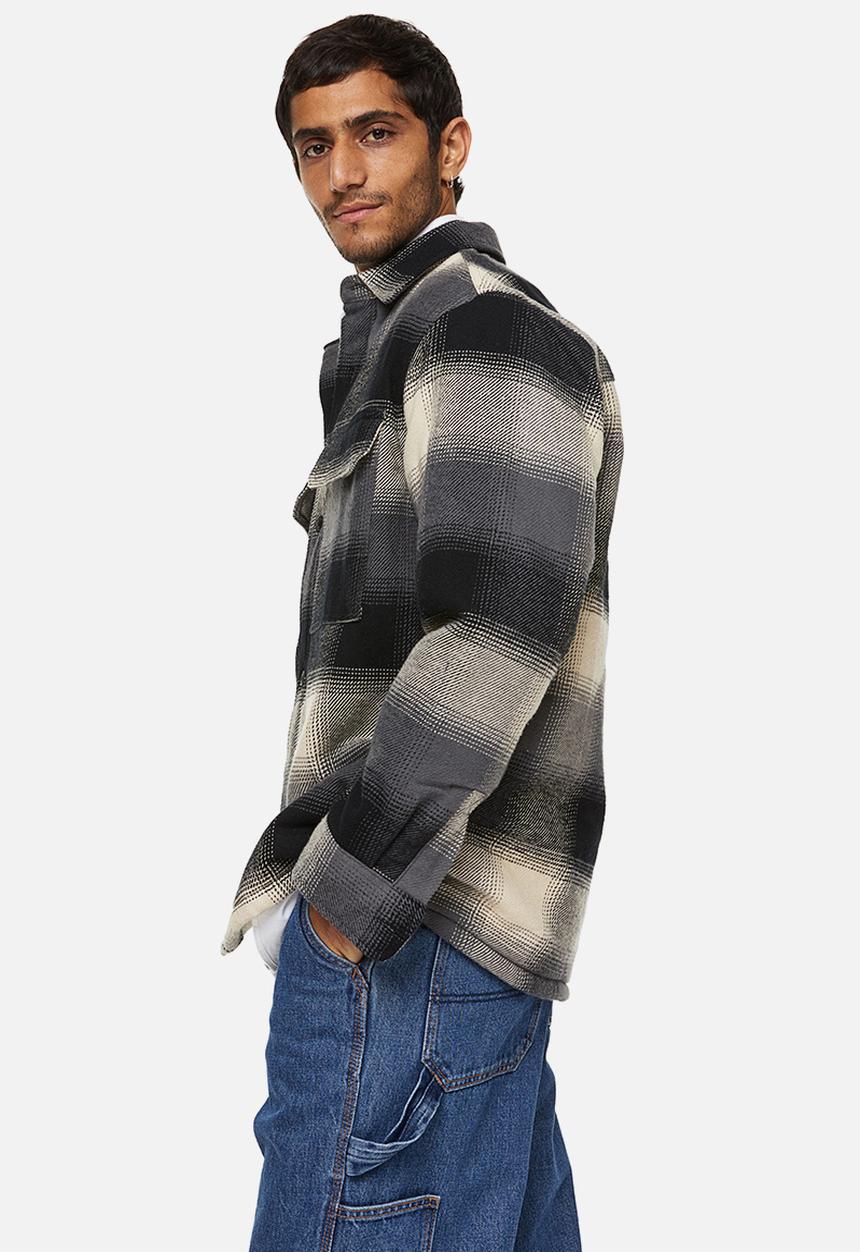 H&M - Regular fit teddy-lined overshirt - black/grey checked