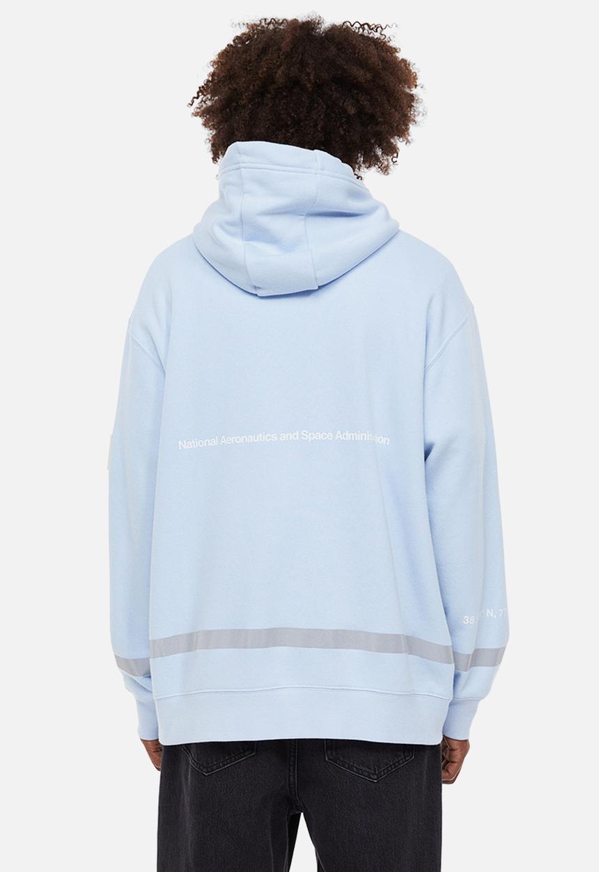 H&M - Relaxed fit hoodie - light blue/nasa