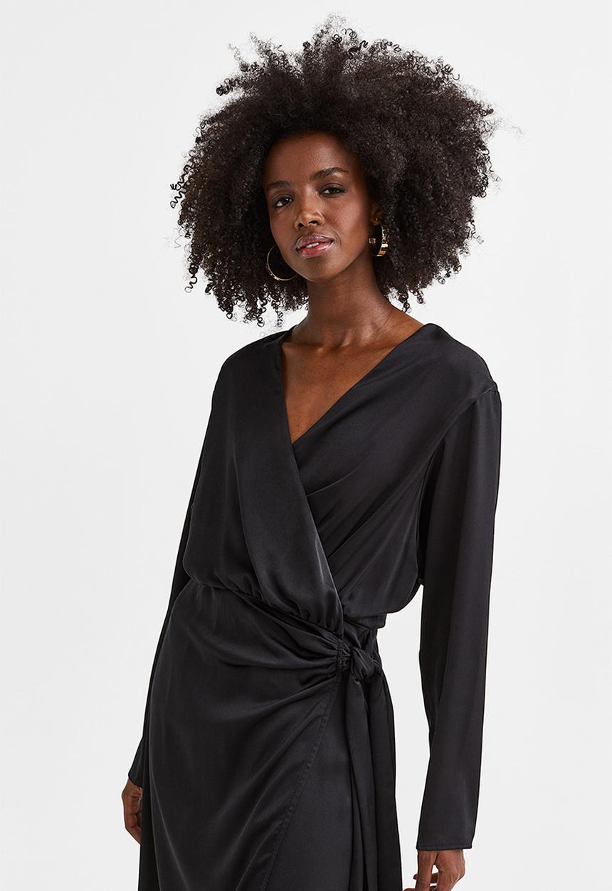 H&M - Satin wrap dress - black