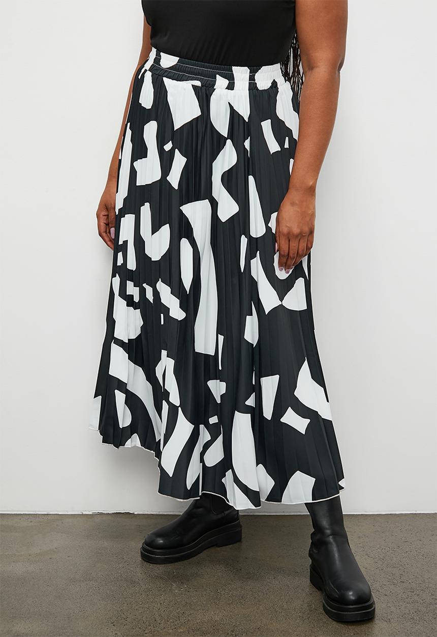 Superbalist - Modaxi pleated skirt - bold black and white mono 1