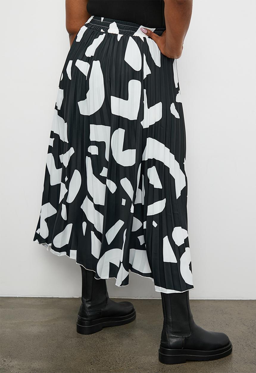 Superbalist - Modaxi pleated skirt - bold black and white mono 1