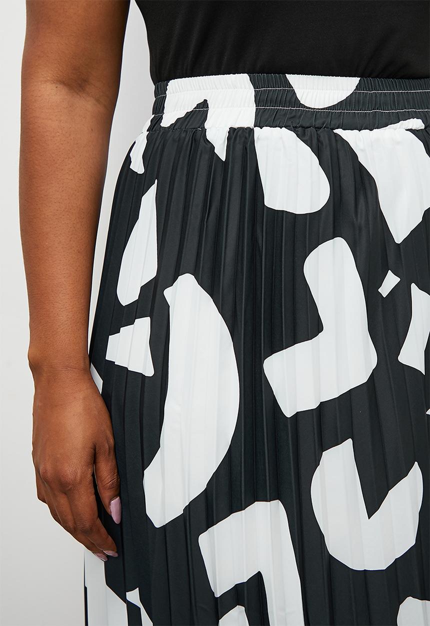 Superbalist - Modaxi pleated skirt - bold black and white mono 1