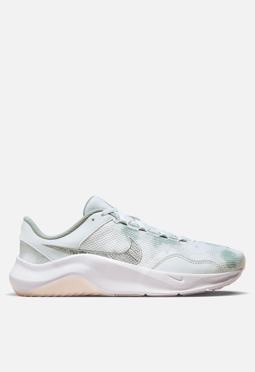 Nike - Nike Legend Essential 3 Next Nature Premium