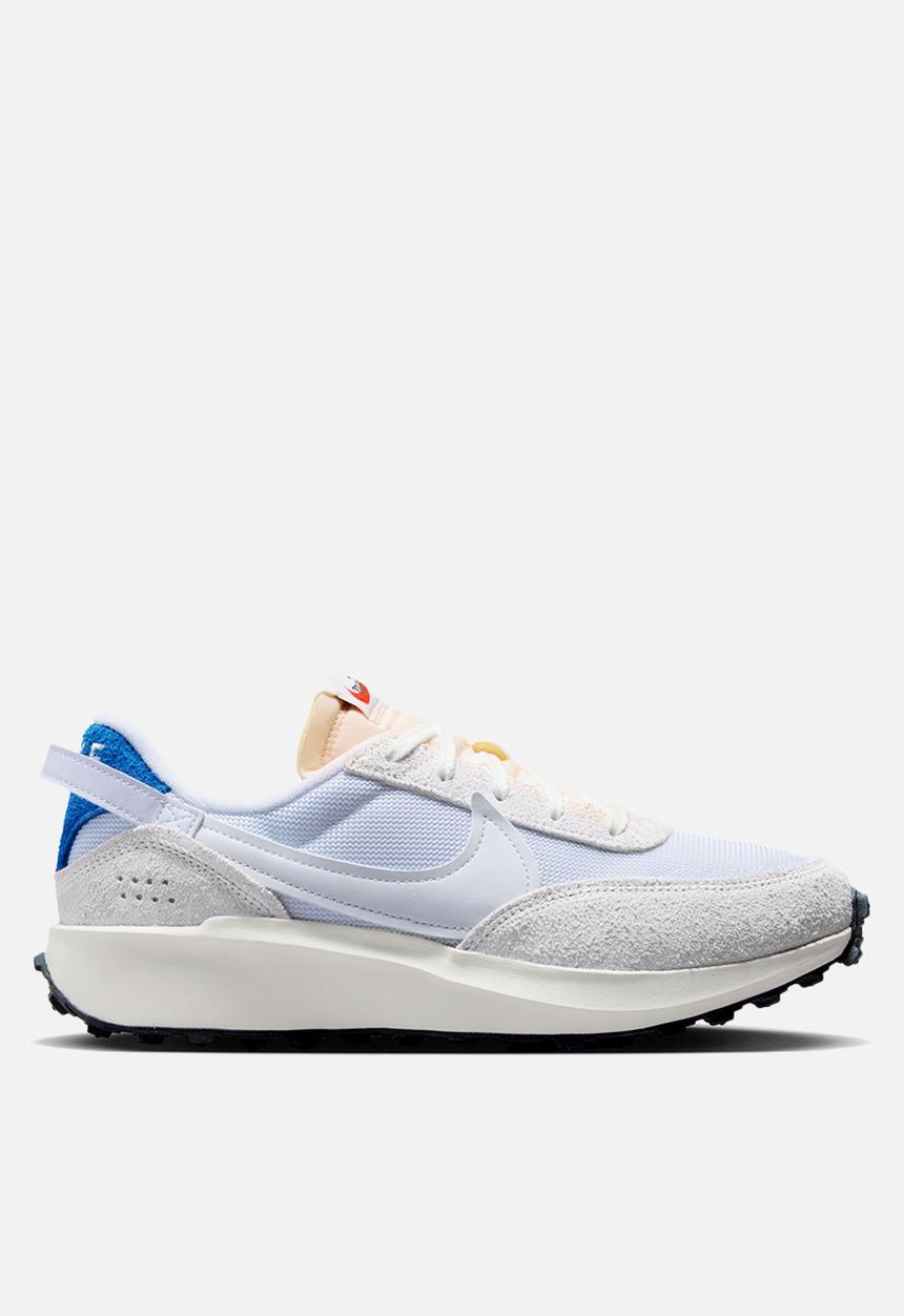 Nike - Waffle Debut