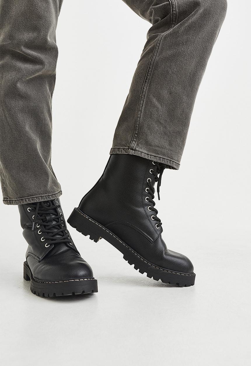 H&M - Warm-lined boots - black