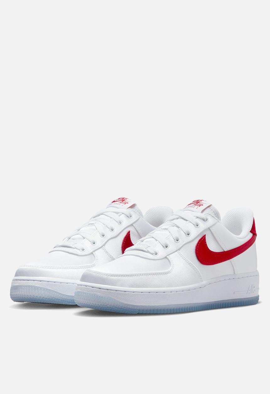 Nike - Air Force 1 '07 essential