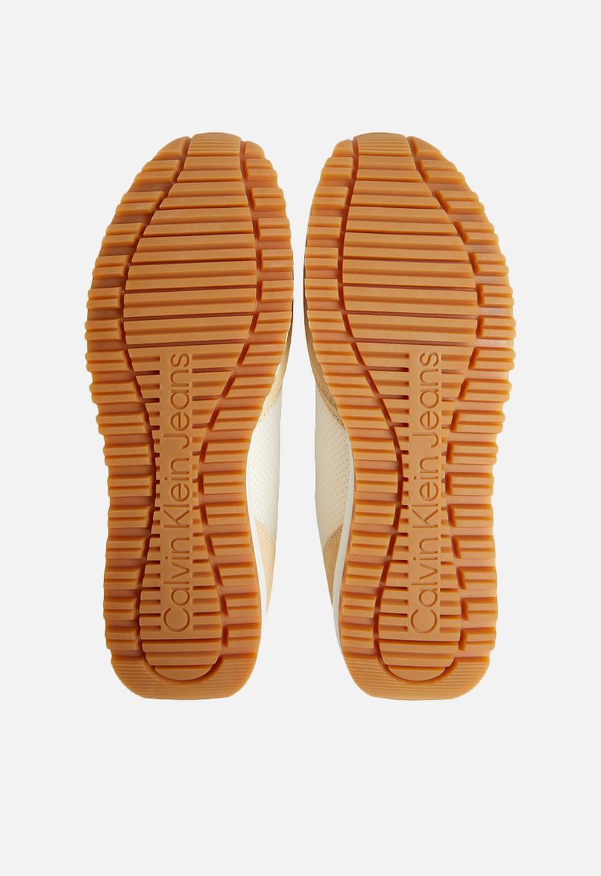Calvin Klein - Toothy runner bold mono w - ivory/biscotti/travertine