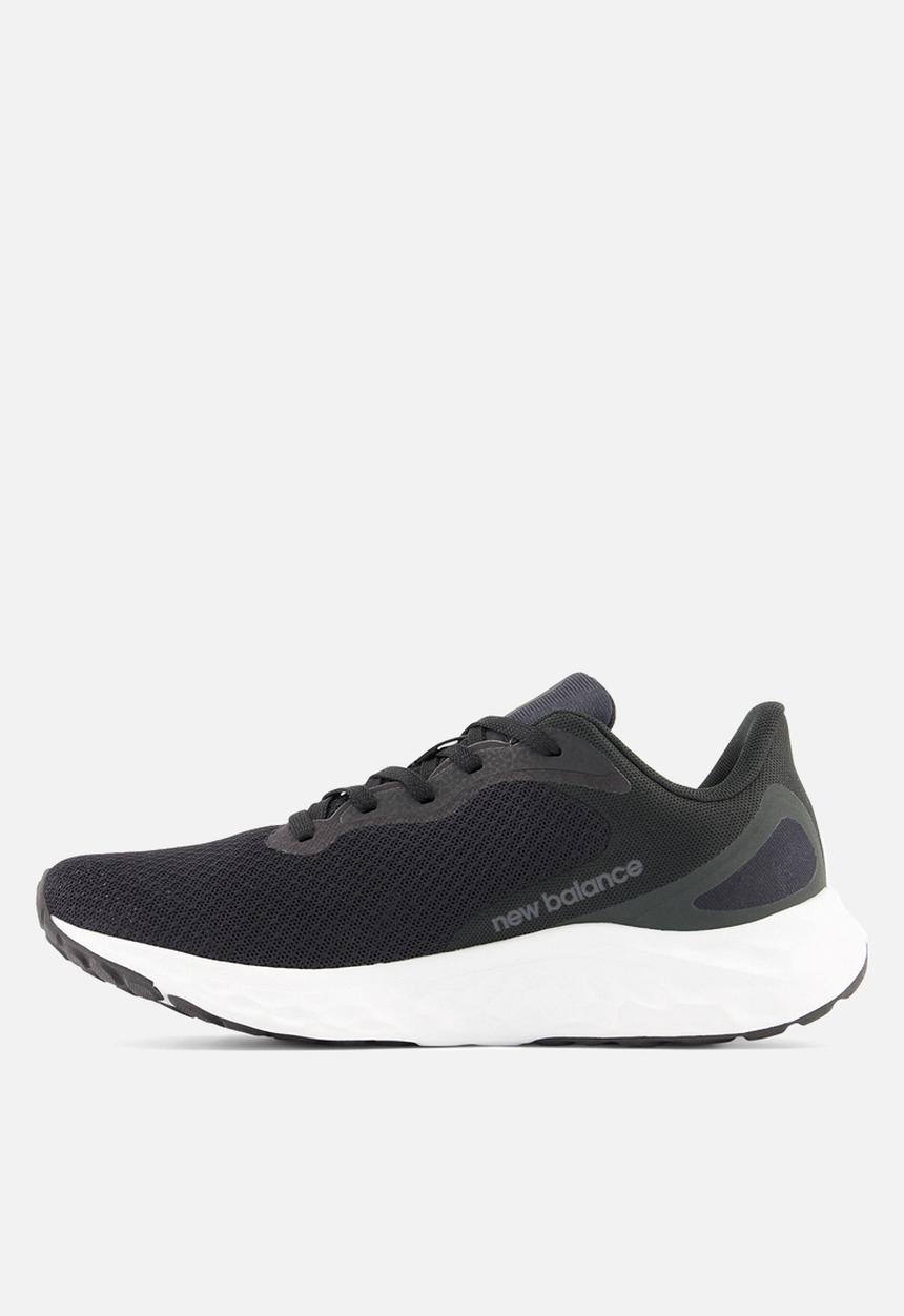 New Balance  - Fresh Foam Arishi V4 