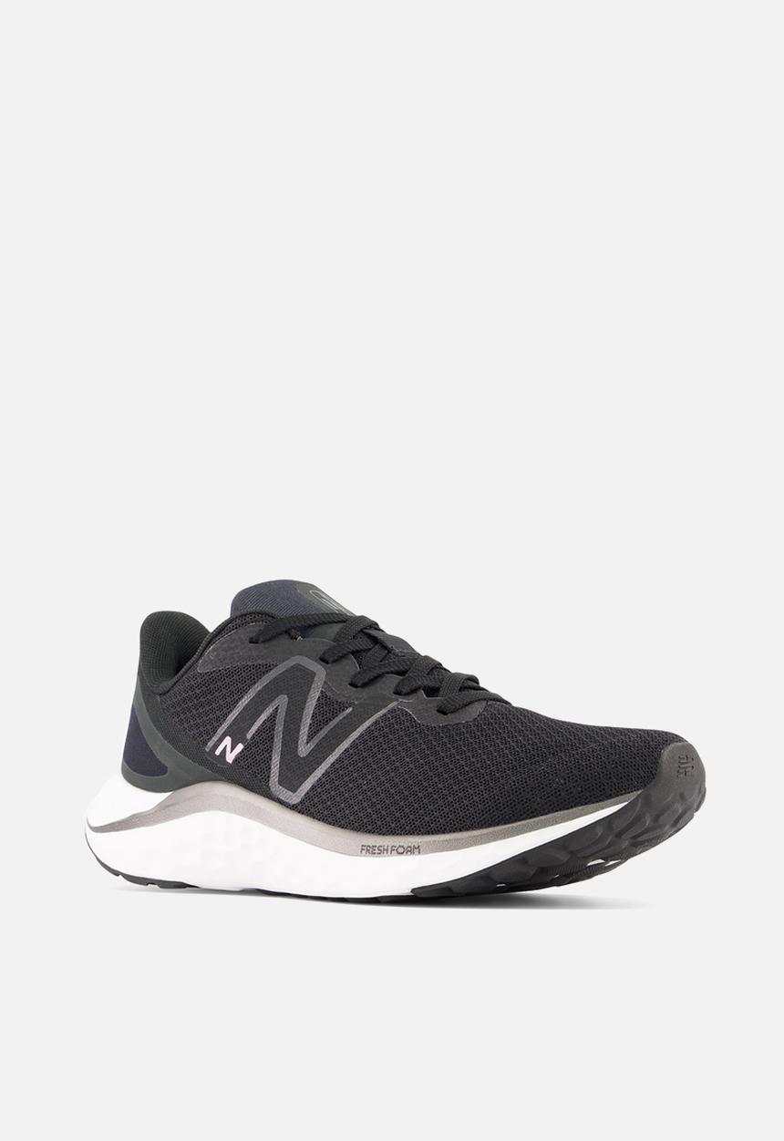 New Balance  - Fresh Foam Arishi V4 