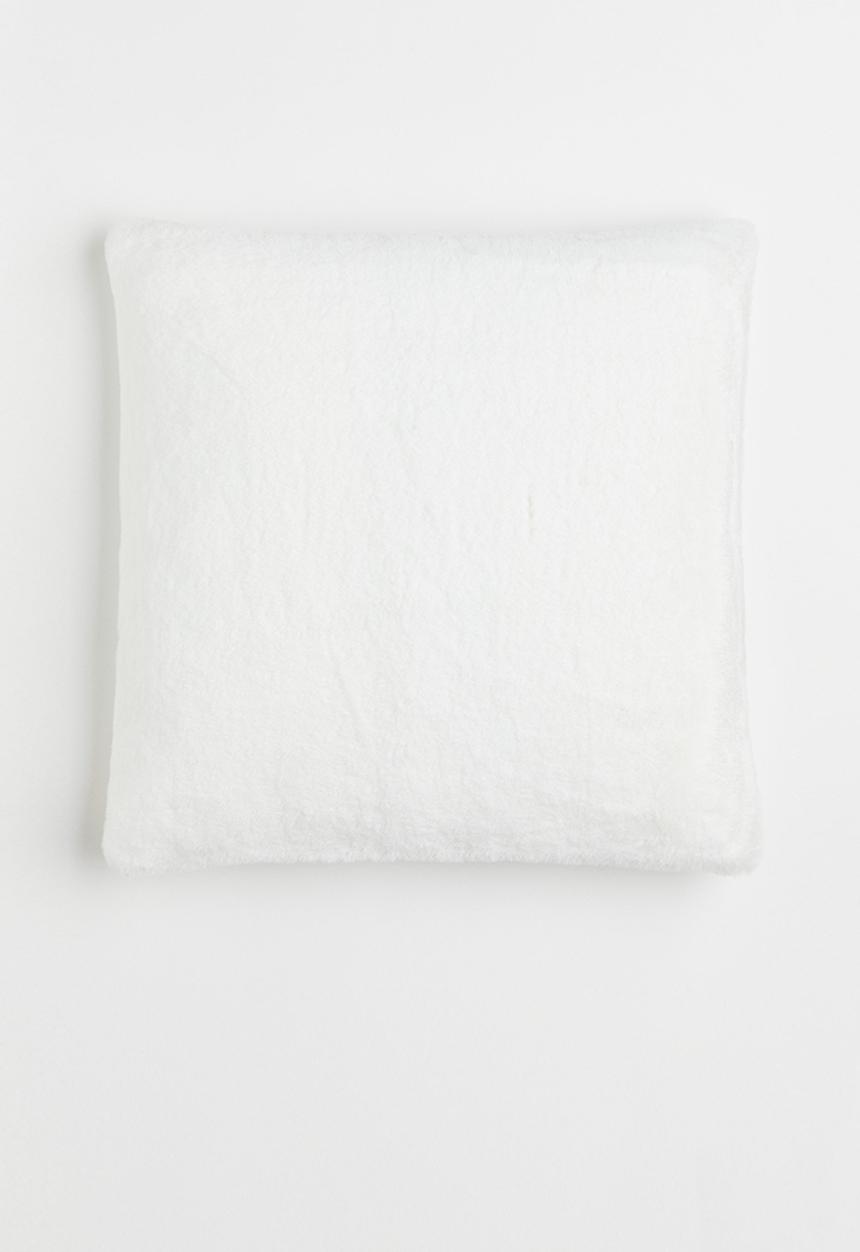 H&M - Fluffy cushion cover - white