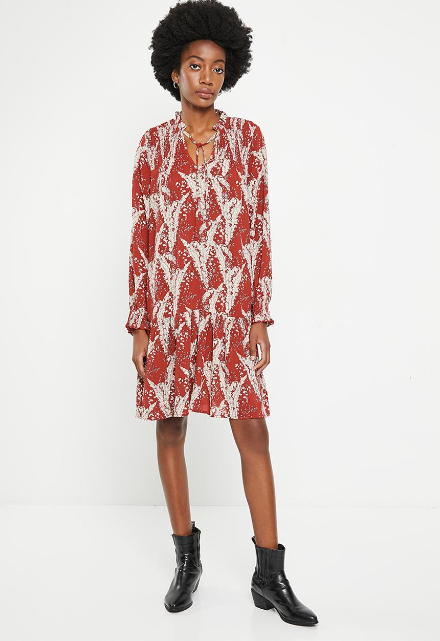 Stella Morgan - Printed long sleeve dress - red