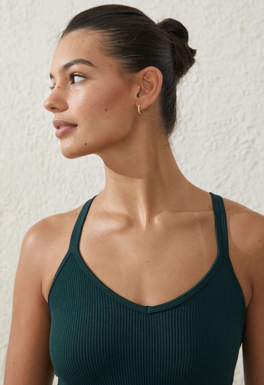 Cotton On - Seamless v back tank - pine tree