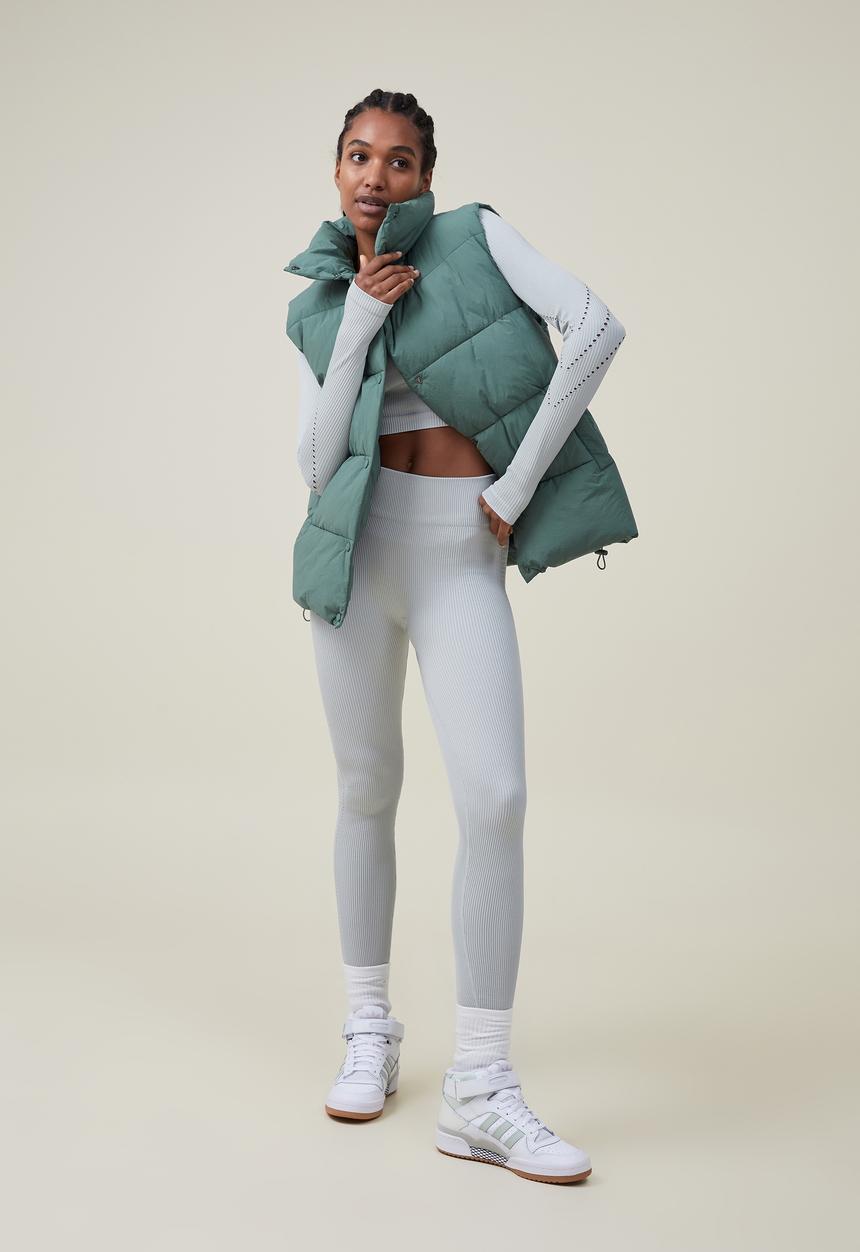 Cotton On - Mother puffer vest 2.0 - sage leaf