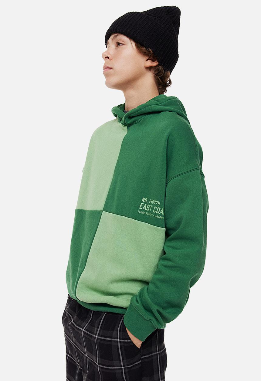 H&M - Printed hoodie - dark green/block-coloured