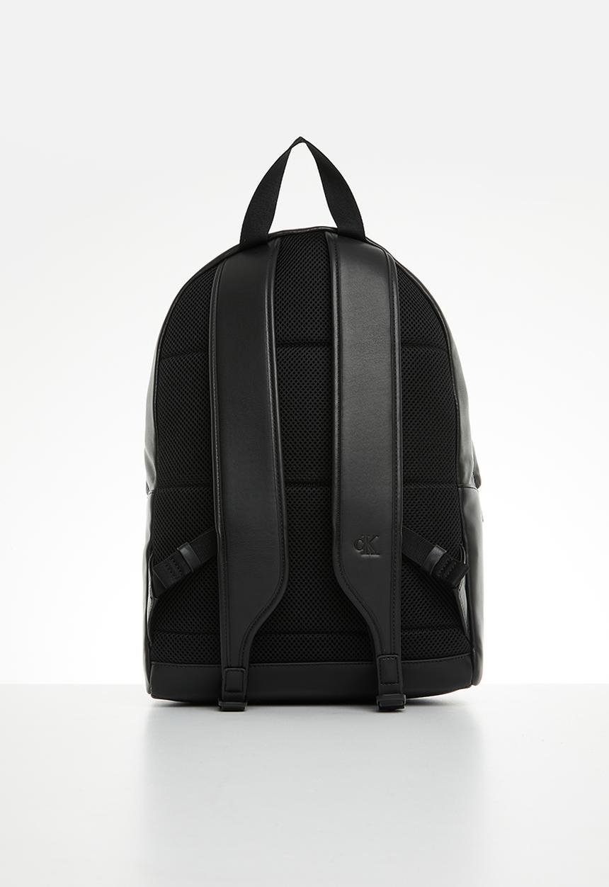 Calvin Klein - Monogram soft campus bp40 - black