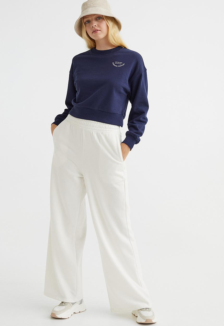 H&M - Cropped sweatshirt - dark blue/authentic lifestyle