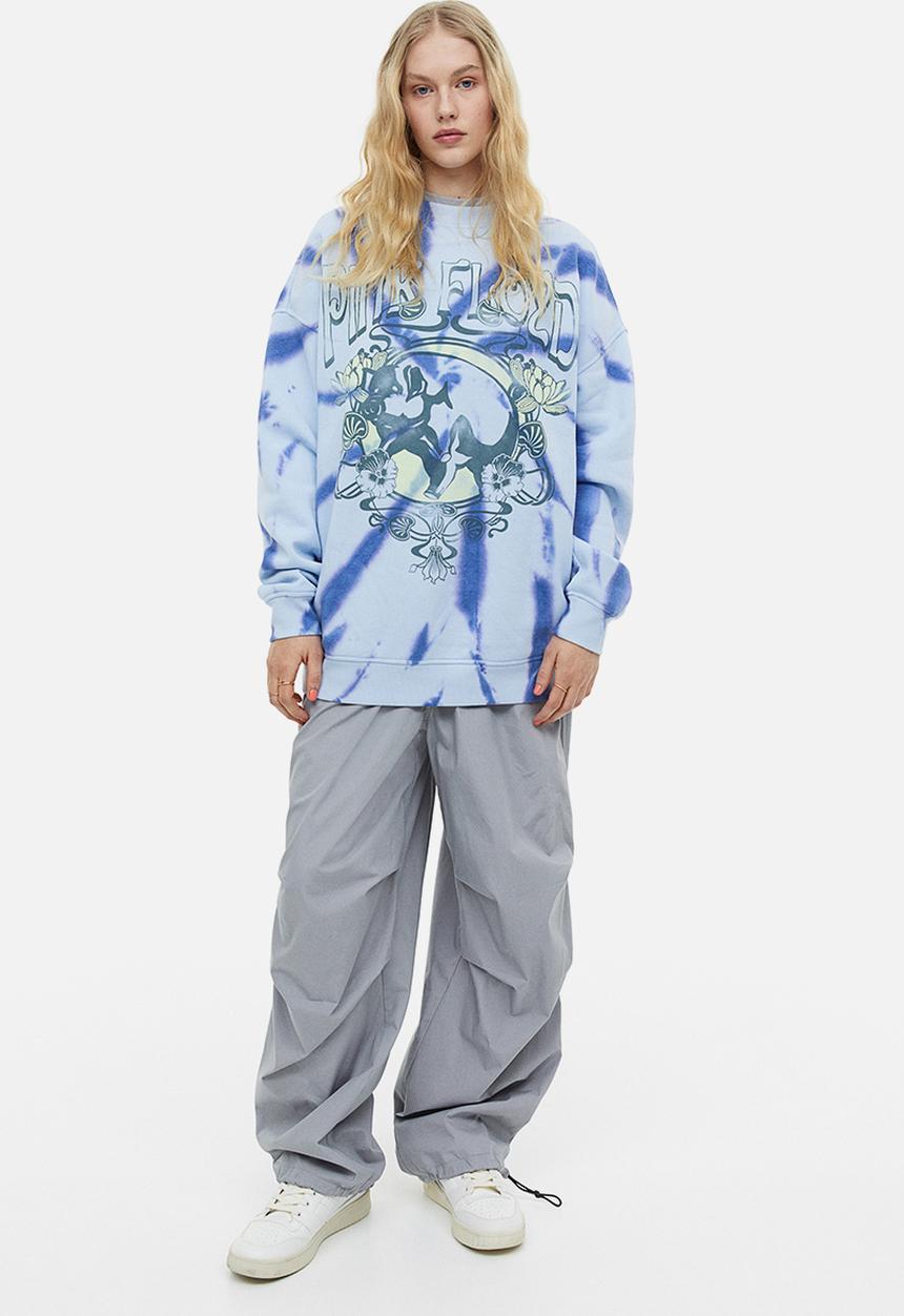 H&M - Oversized printed sweatshirt - light blue/pink floyd