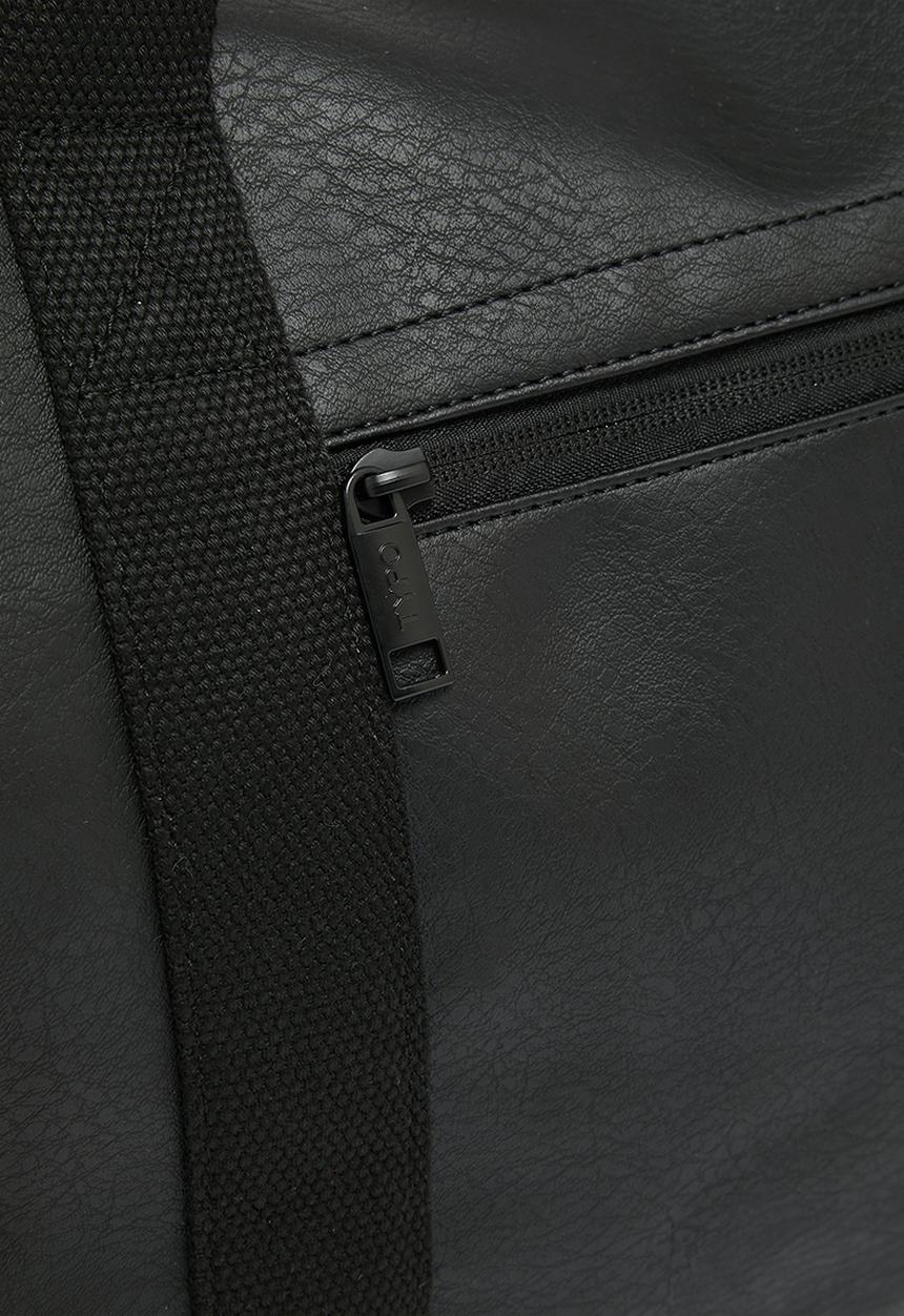 Typo - Off the grid holdall duffle - black
