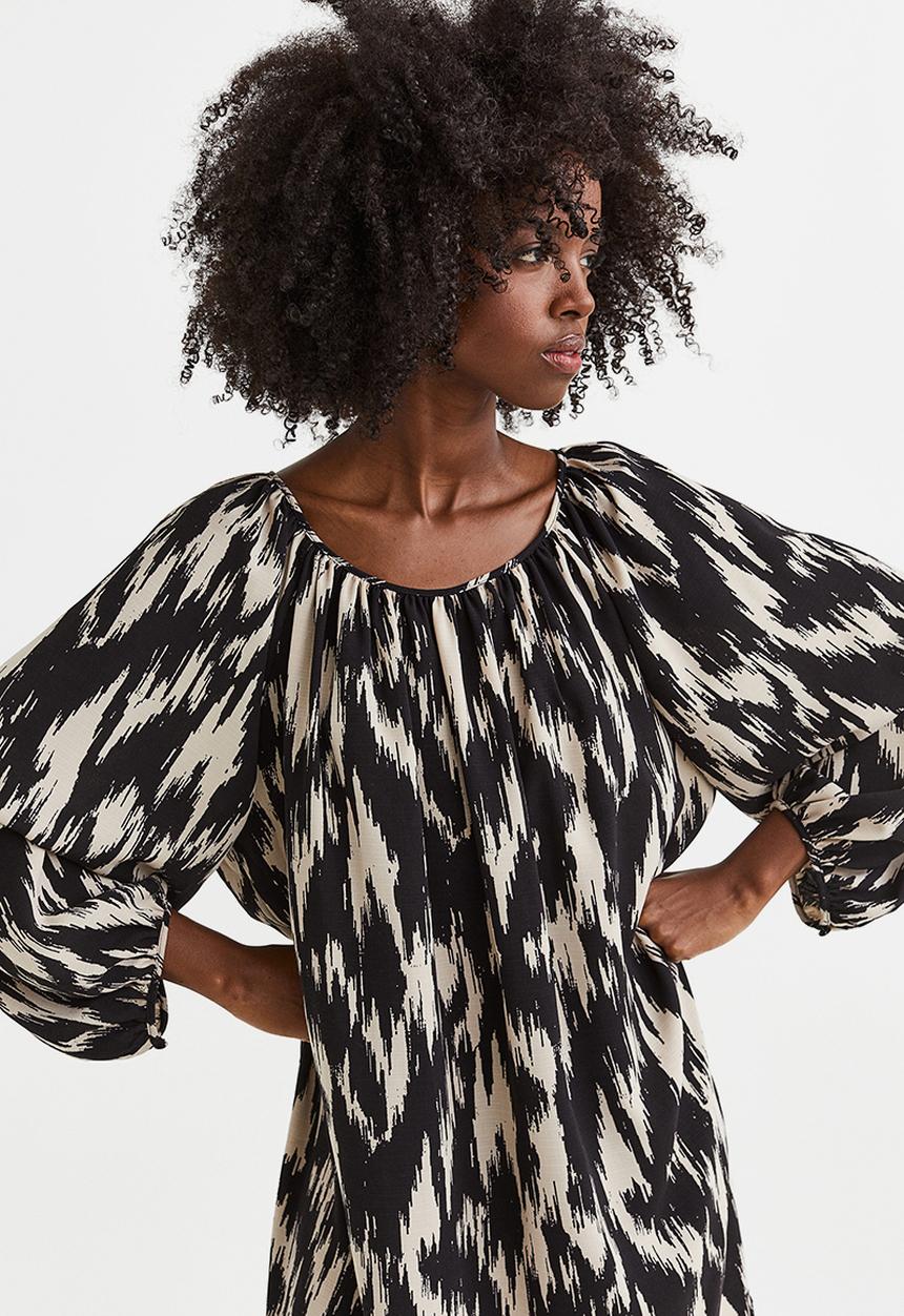 H&M - Balloon-sleeved crêpe dress - black/patterned