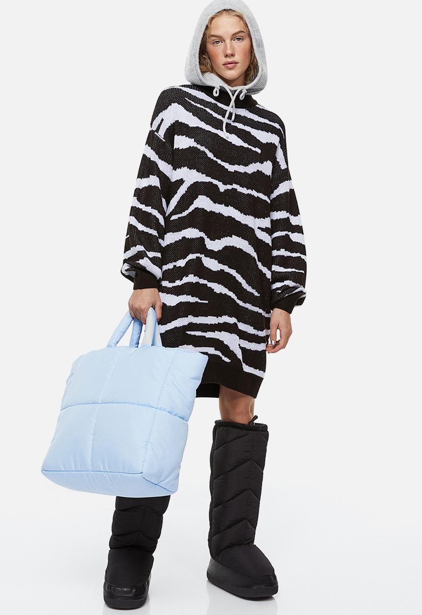 H&M - Knitted dress - black/zebra print