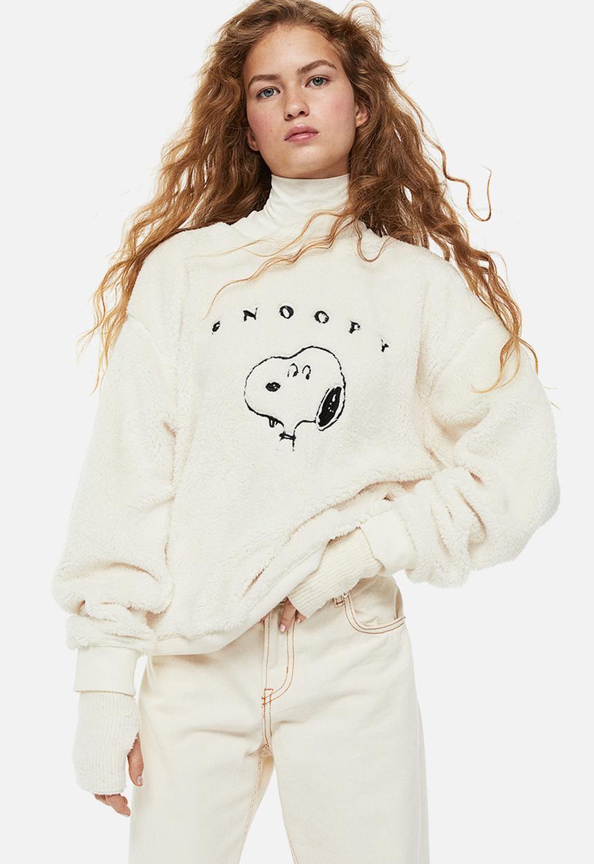 H&M - Printed sweatshirt - cream/snoopy