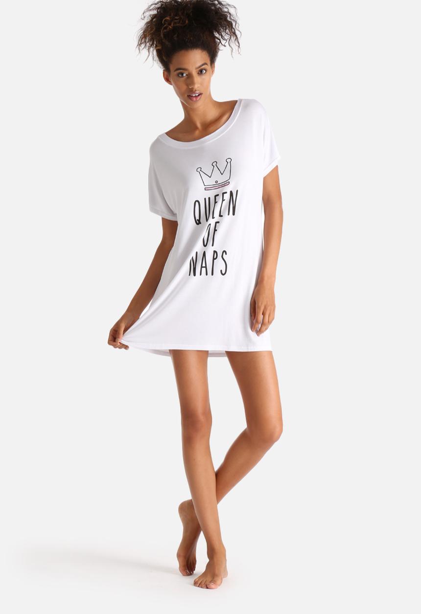 Adolescent Clothing - Queen Of Naps