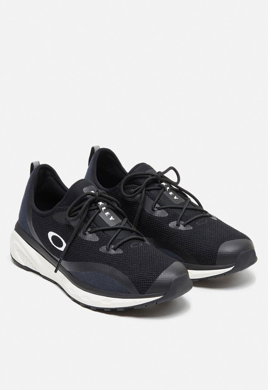 Oakley - Lennox