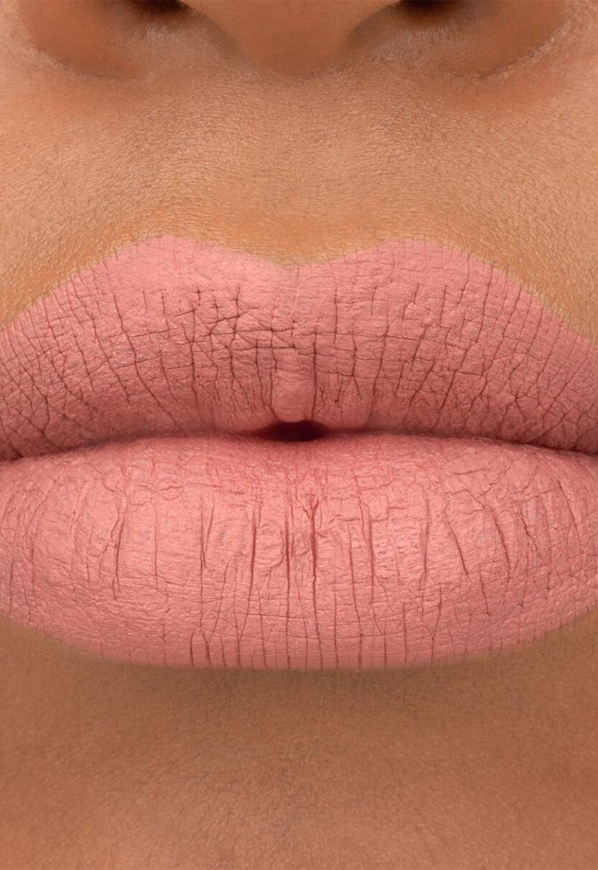 essence - 8H Matte Liquid Lipstick 04 - Rosy Nude