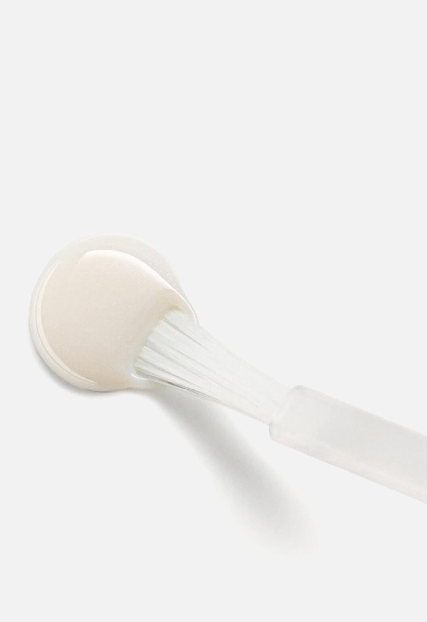 essence - The anti-yellow nail whitener