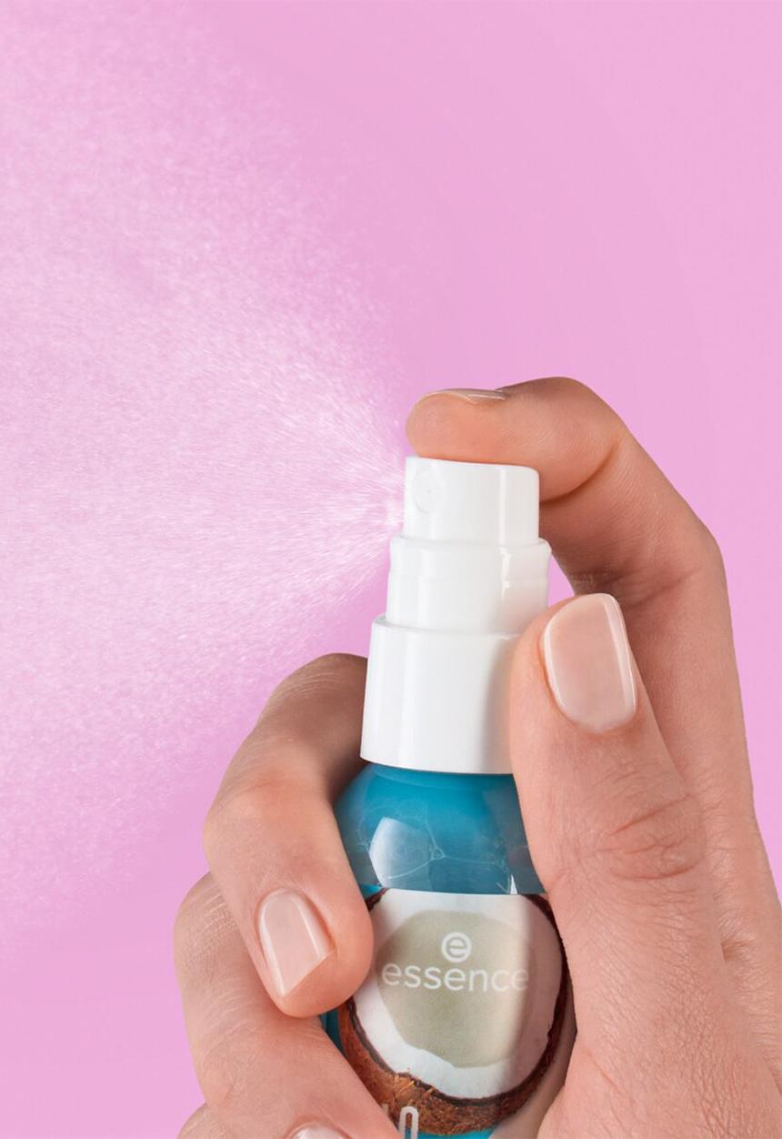 essence - HELLO, GOOD STUFF! 48h HYDRO FIXING SPRAY