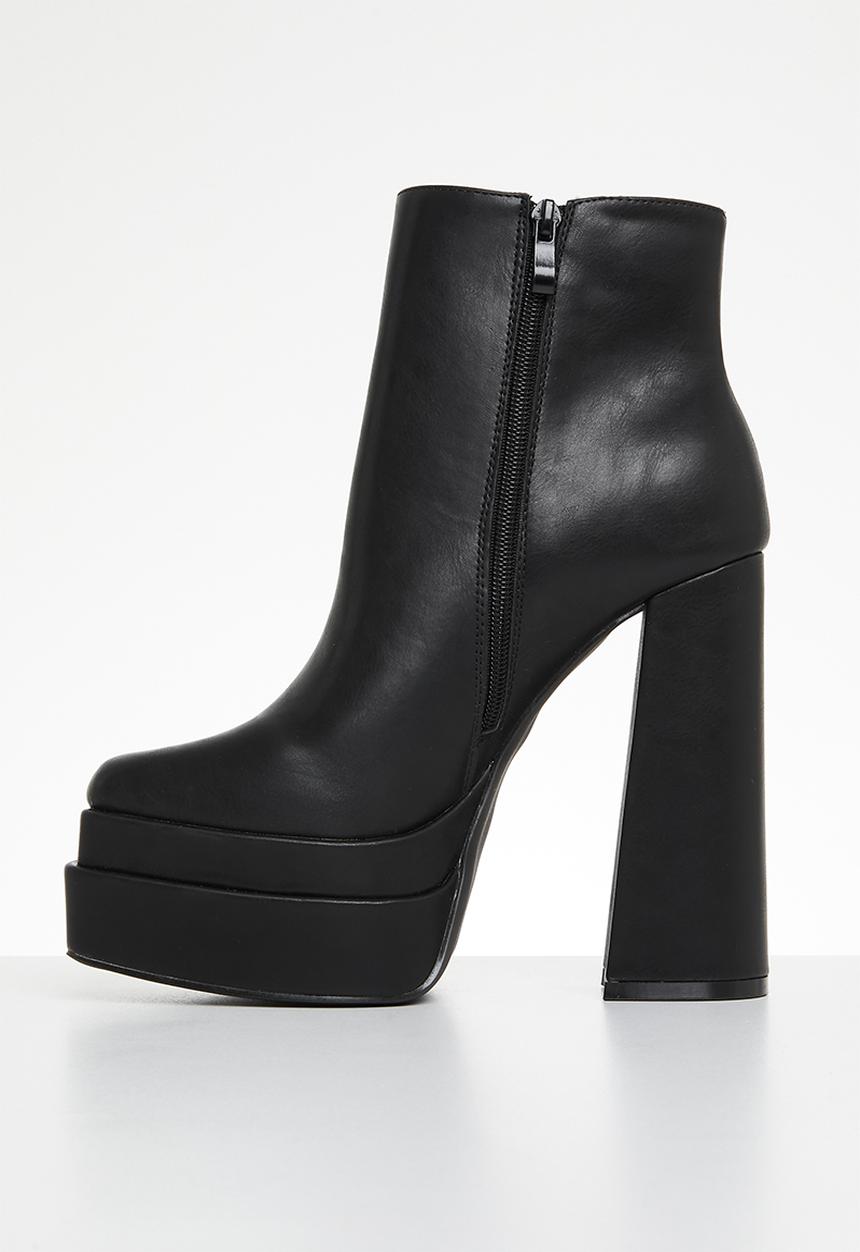 SISSY BOY - Wrong number platform boot - black
