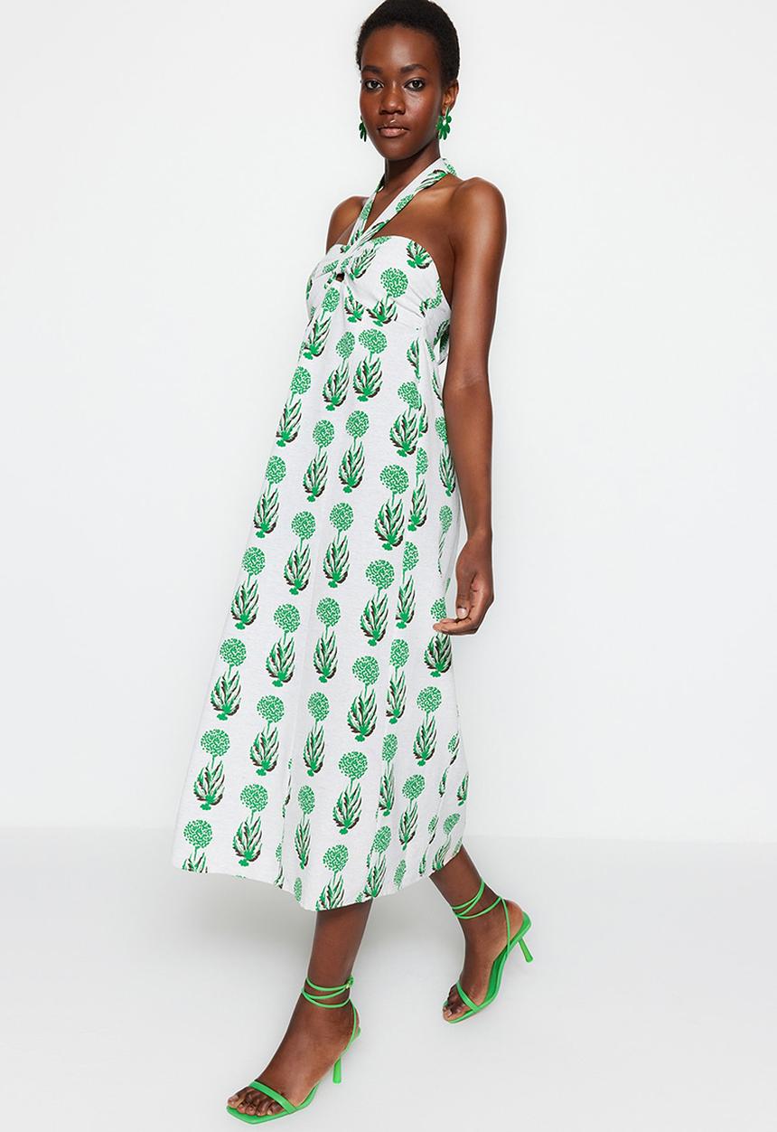 Trendyol - Skater neck tie dress - green