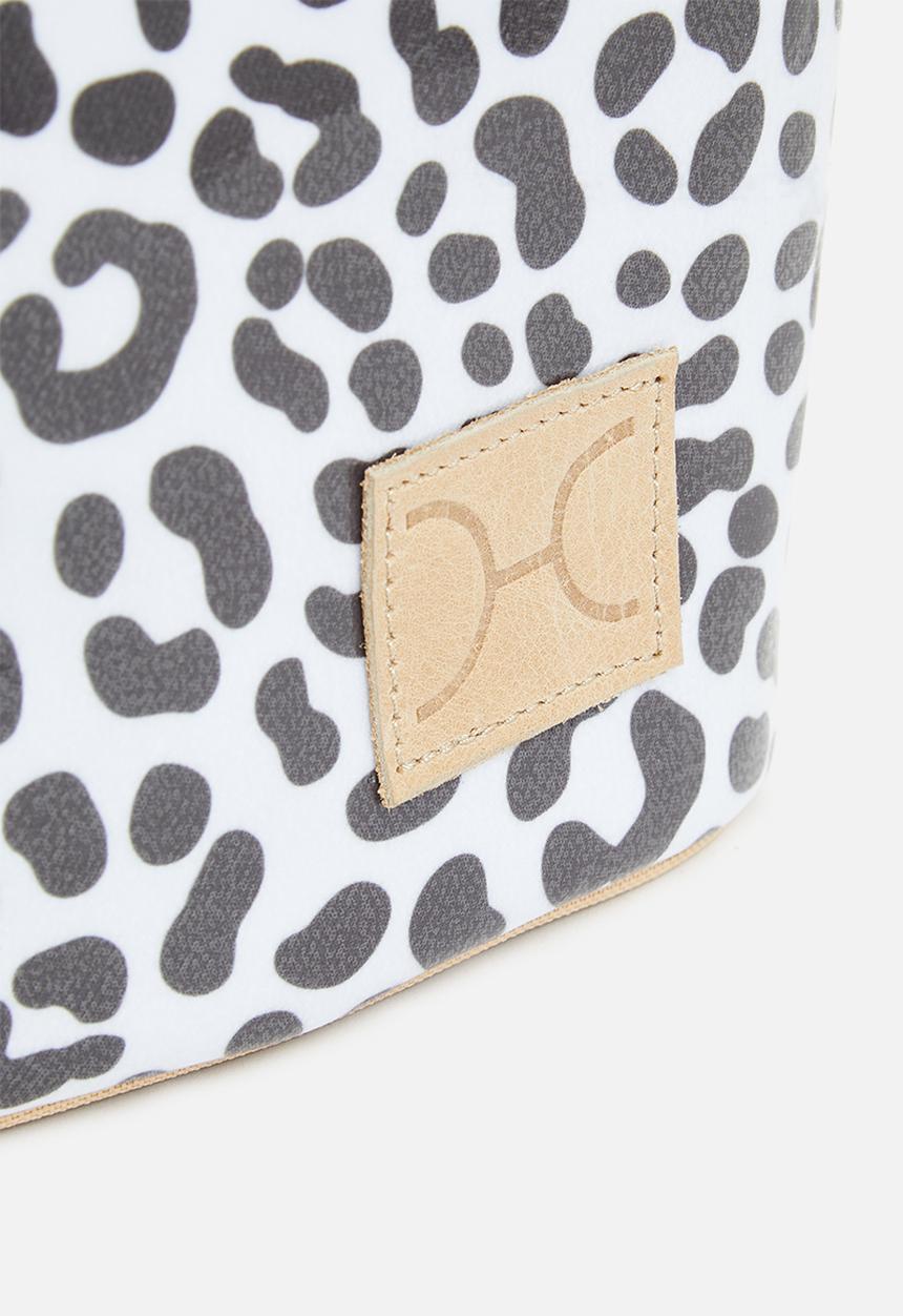 Thandana - Wine Cooler Double Carry - Cheetah White