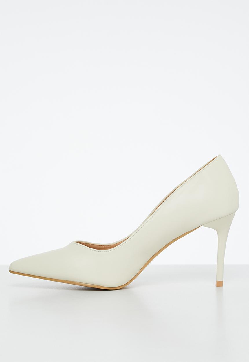 edit - Briella court heel - cream