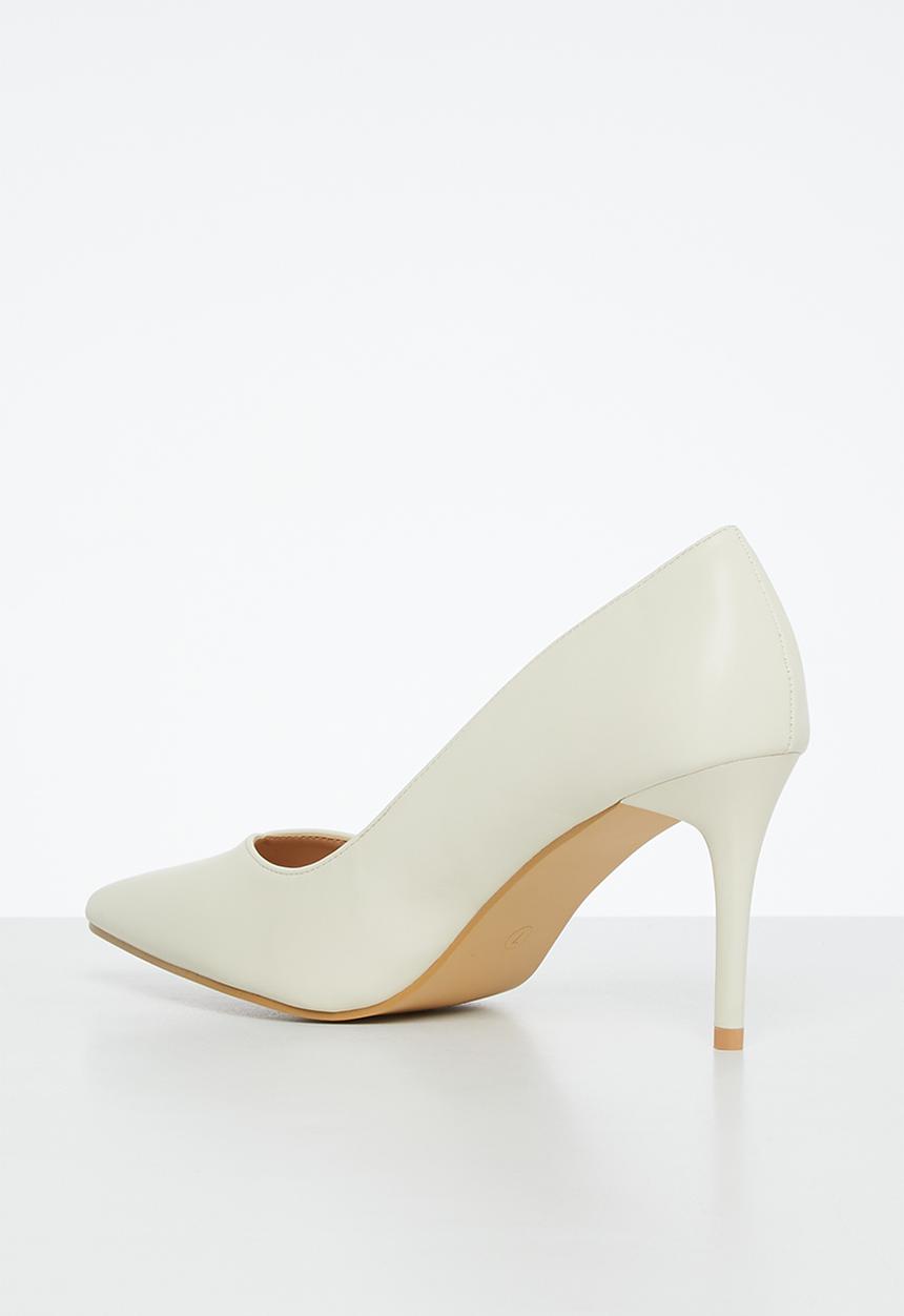 edit - Briella court heel - cream