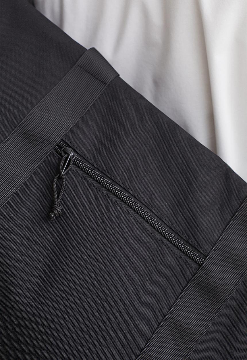 H&M - Weekend bag - black