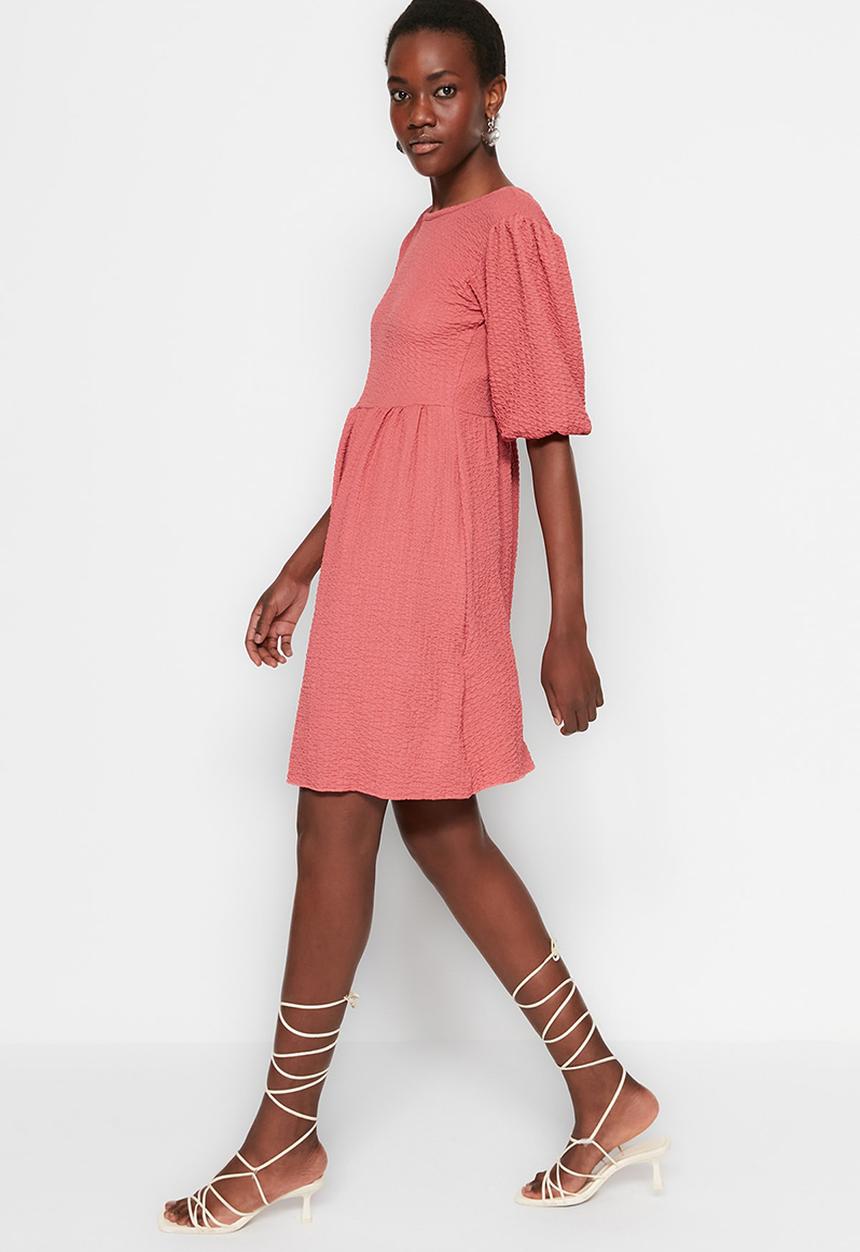 Trendyol - Crew neck balloon sleeve dress - rose