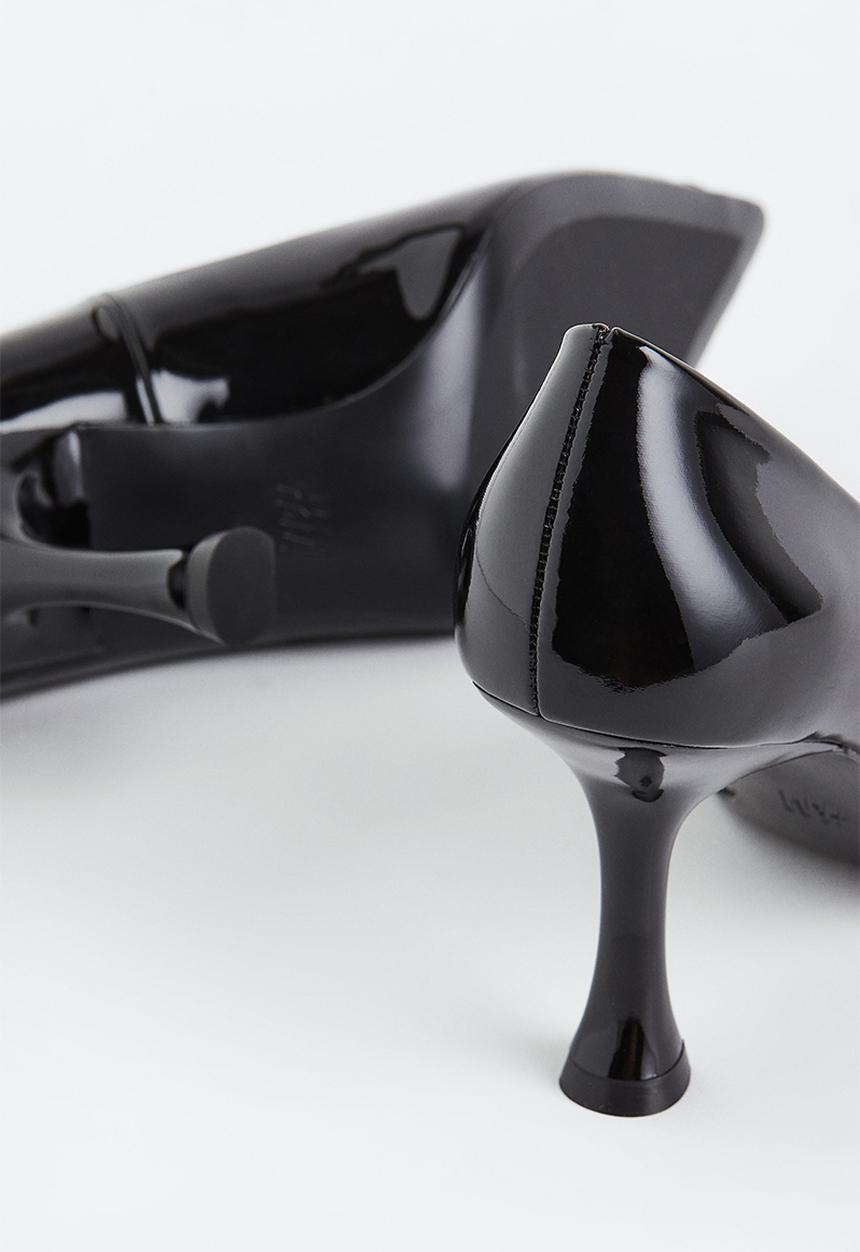 H&M - Court shoes - black