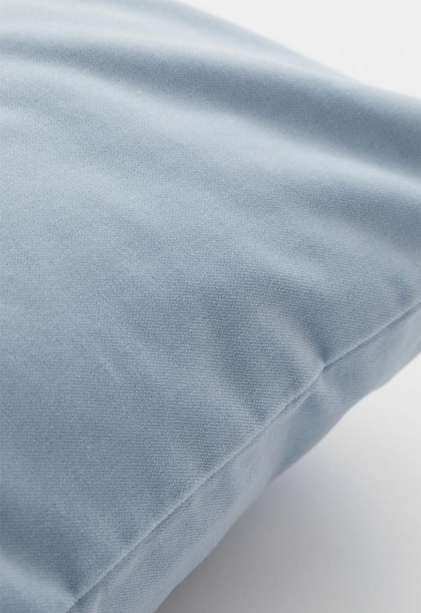 H&M - Cotton velvet cushion cover - sky blue