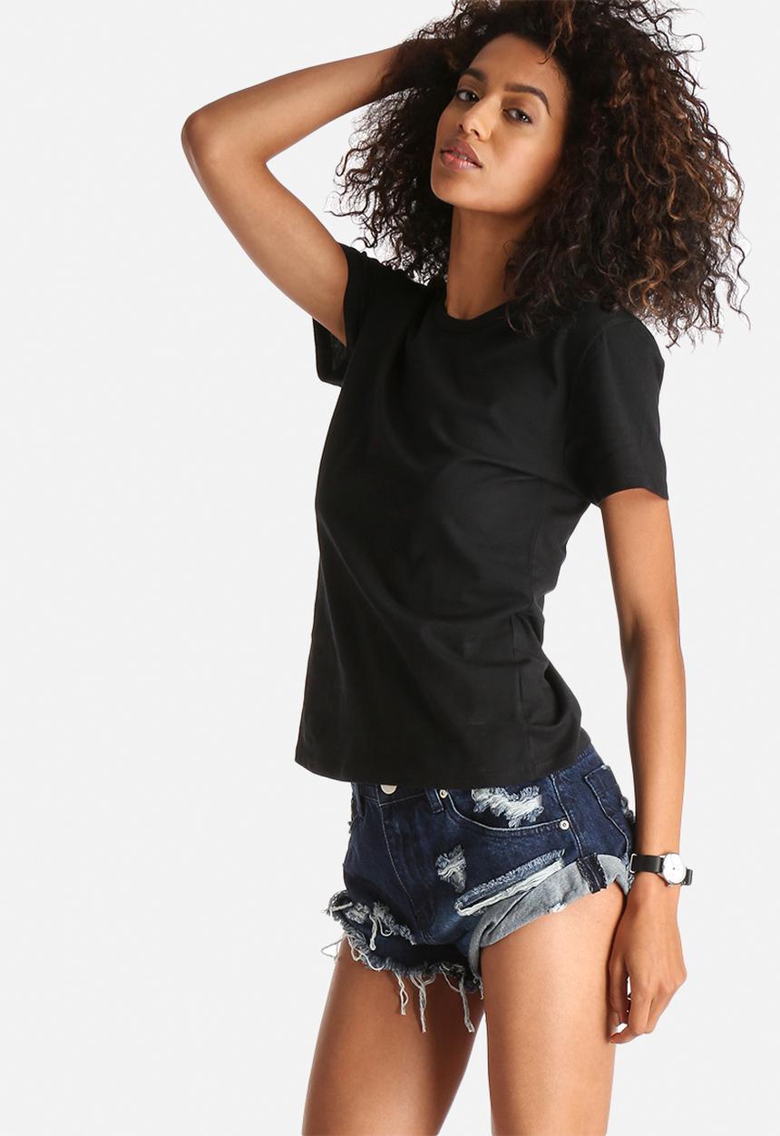 dailyfriday - Chloe Essential Crew