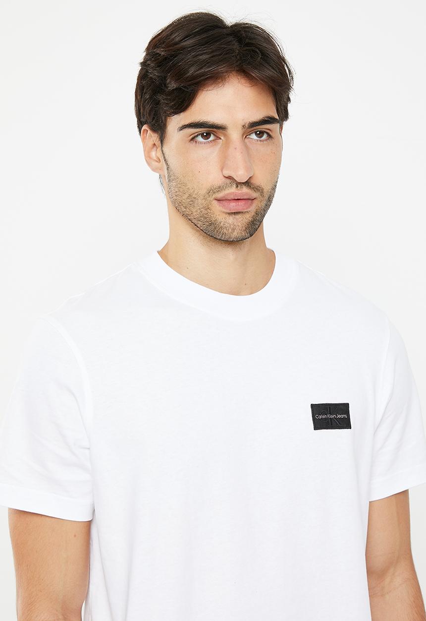 Calvin Klein - Shrunken badge tee - bright white